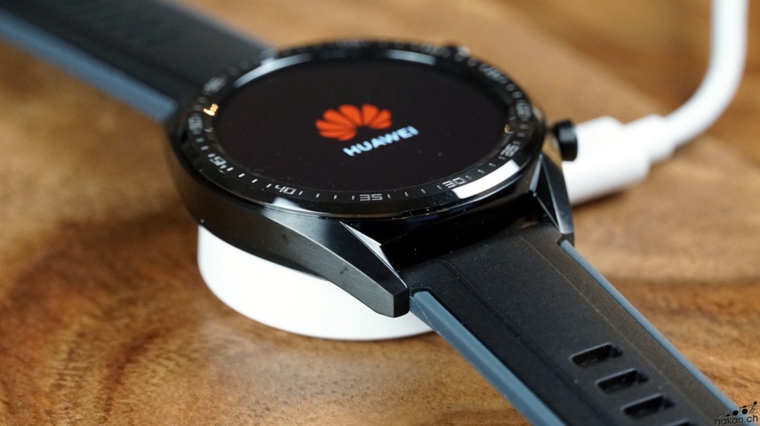 La Montre Connect E Huawei Watch Gt Test E De Fond En Comble Nakan Ch